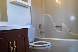 1728 Butztown Rd, Bethlehem City, PA 18017 - Photo 30