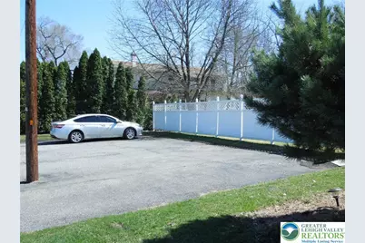 4435 Steuben Road, Lower Nazareth Twp, PA 18020 - Photo 2