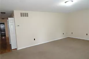 4435 Steuben Rd, Lower Nazareth Twp, PA 18020 - Photo 12