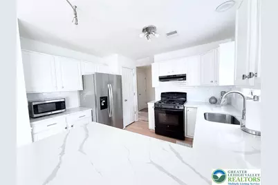 205 Faith Avenue, Stockertown Boro, PA 18083 - Photo 10