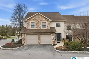 18 Holly Ct, Forks, PA 18040 - Photo 2