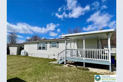 4185 Independence Lane, Lehigh Township, PA 18088 - Photo 8