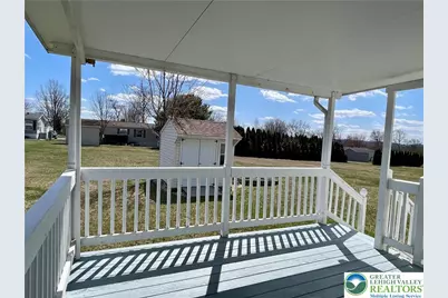 4185 Independence Lane, Lehigh Township, PA 18088 - Photo 10