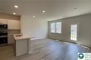 1137 Martin Rd, Upper Macungie Township, PA 18031 - Photo 4