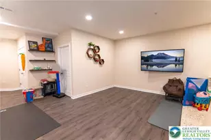 7536 Clayton Ave, Coopersburg Boro, PA 18036 - Photo 20