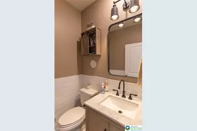 7536 Clayton Avenue, Coopersburg Boro, PA 18036 - Photo 8