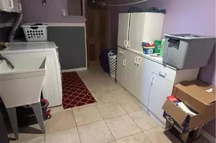 946 S Poplar St, Allentown City, PA 18103 - Photo 34