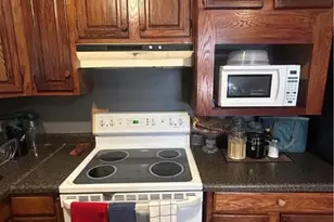 946 S Poplar St, Allentown City, PA 18103 - Photo 28