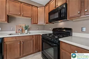 7719 Barrow Dr, Lower Macungie Township, PA 18062 - Photo 14