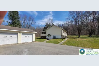 1111 Delabole Junction Road, Pen Argyl, PA 18072 - Photo 30