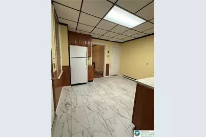 135 S 12th #1, Easton, PA 18042 - Photo 2