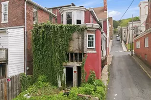 622 Mahantongo St, Pottsville, PA 17901 - Photo 32