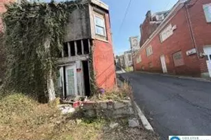 622 Mahantongo St, Pottsville, PA 17901 - Photo 6