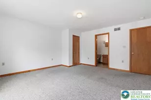 7225 Winnebago Dr, Coolbaugh Twp, PA 18347 - Photo 12