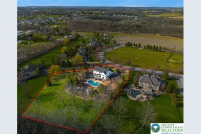 3373 Rising Sun Court, Upper Nazareth Twp, PA 18064 - Photo 10