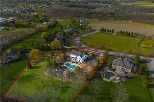 3373 Rising Sun Ct, Upper Nazareth Twp, PA 18064 - Photo 10