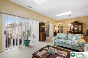 2528 Waynesborough Ct, Lower Macungie Township, PA 18062 - Photo 4