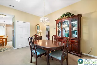 2528 Waynesborough Court, Lower Macungie Township, PA 18062 - Photo 6