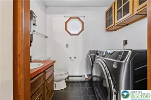 2205 Meadow Ln Dr, Forks Twp, PA 18040 - Photo 10