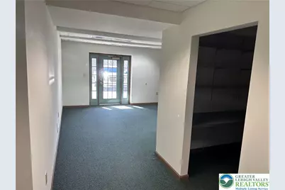 2970 Corporate Court #3, Lowhill Township, PA 18069 - Photo 4