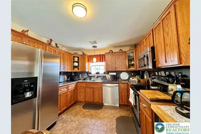 1942 Vintage Drive, Bethlehem Township, PA 18045 - Photo 12