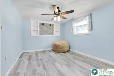 2740 Stonewood Drive, Hanover Twp, PA 18017 - Photo 24