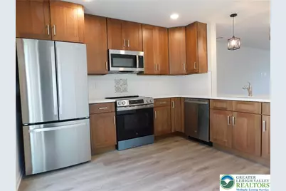 326 E Frankford Street, Bethlehem, PA 18018 - Photo 6