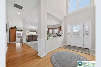 19 Glenmoor Circle, Easton, PA 18045 - Photo 8