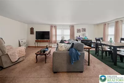 2401 Birch Street, Wilson, PA 18042 - Photo 26