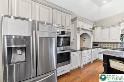 210 Sonny Drive, Bushkill Twp, PA 18091 - Photo 8