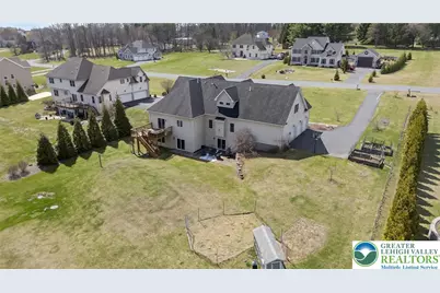 210 Sonny Drive, Bushkill Twp, PA 18091 - Photo 50