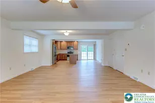 1057 Decatur St, Bethlehem, PA 18017 - Photo 8