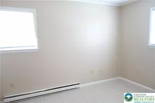 2754 Suzanne Way, Hanover Twp, PA 18109 - Photo 10