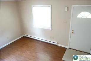 2754 Suzanne Way, Hanover Twp, PA 18109 - Photo 4