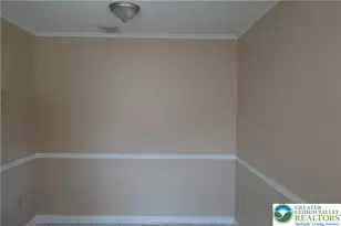 2754 Suzanne Way, Hanover Twp, PA 18109 - Photo 8