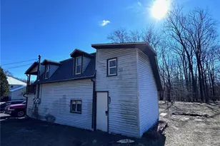 1731 W 8th St, Plainfield Township, PA 18091 - Photo 28