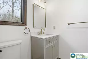 340 Bear Creek Lake Dr, Penn Forrest, PA 18229 - Photo 16