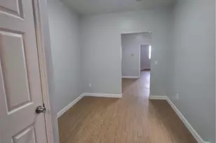 1306 E 4th St, Bethlehem, PA 18015 - Photo 6