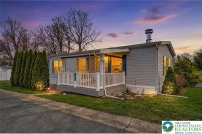 106 Comfort Lane, Allen Township, PA 18067 - Photo 2