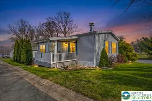 106 Comfort Ln, Allen Township, PA 18067 - Photo 4