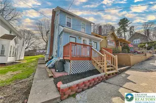 230 Chestnut St, Bangor, PA 18013 - Photo 2