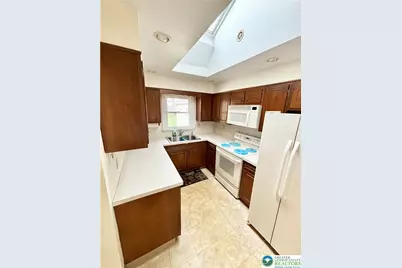 3865 Rosewood Lane, Whitehall Township, PA 18052 - Photo 2