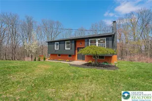 60 Woodside Dr, Butler Twp, PA 18224 - Photo 10