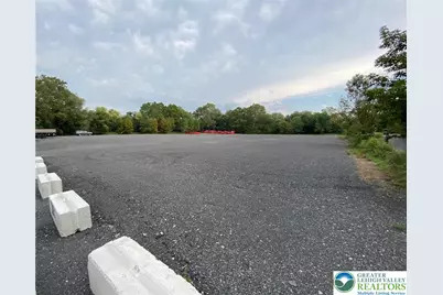 183 Sumner Avenue, Allentown City, PA 18102 - Photo 2