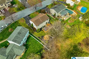 1863 Latta St, South Whitehall Township, PA 18104 - Photo 4