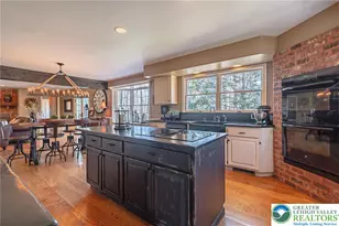 6145 Woodledge Dr, Upper Macungie Township, PA 18069 - Photo 18