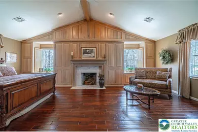 6145 Woodledge Drive, Upper Macungie Township, PA 18069 - Photo 34