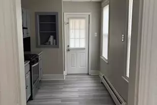 24 N 11th St, Easton, PA 18042 - Photo 2