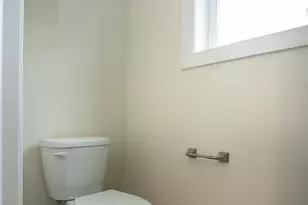 1641 Riegel St, Hellertown, PA 18055 - Photo 8