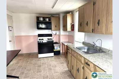 655 Hess Street, Bethlehem City, PA 18015 - Photo 8